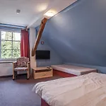 Satek Guest house